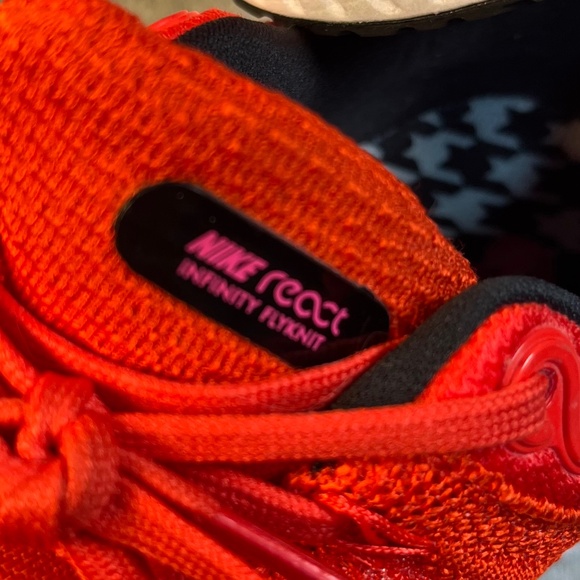 NIKE Women's React Infinity Running Shoes sz 7.5 Good Used Condition Red-Orange - Picture 6 of 13